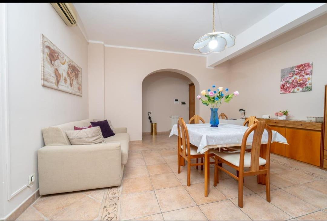 Ferienwohnung La Casa Di Ada Tivoli Exterior foto